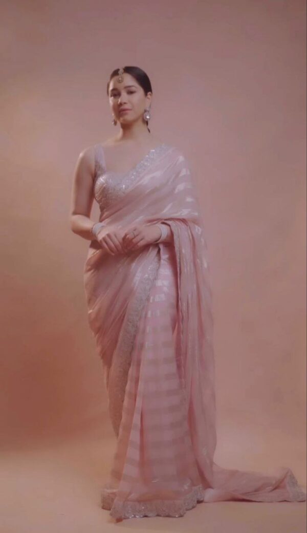 Latest Sara Tendulkar Peach Pink Saree For Farewell Party - Image 3